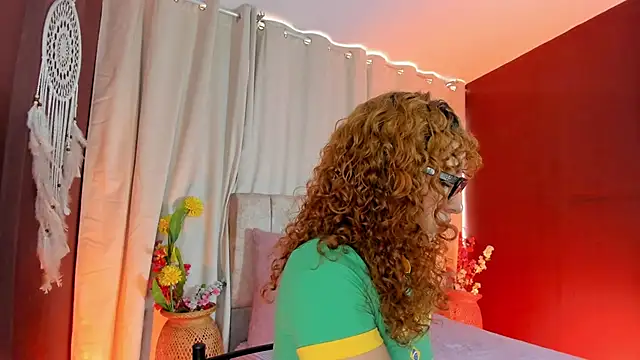 wini fer online show from 09/08/25, 02:49