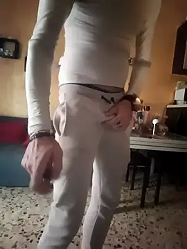 Fragolina73- online show from 10/15/25, 03:42