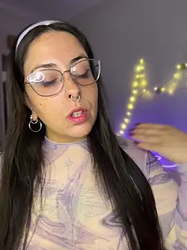 Mizztikaa online show from 04/20/26, 05:14