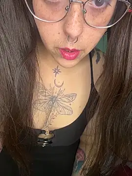 Mizztikaa online show from 03/26/26, 06:17