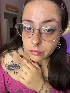 Mizztikaa online show from 04/09/26, 06:58