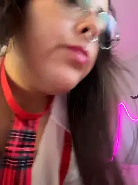 Mizztikaa online show from 10/11/25, 08:10