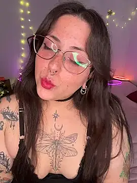 Mizztikaa online show from 07/14/26, 06:03