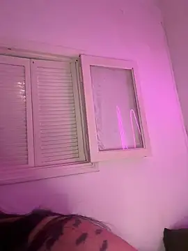 Snapshot of Mizztikaa chatting on 02/14/26, 08:42 Mizztikaa online show from 02/14/26, 08:42