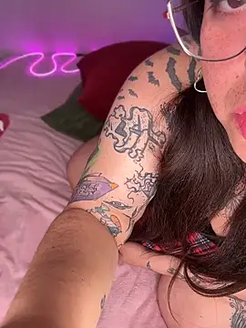 Mizztikaa online show from 06/16/26, 07:58