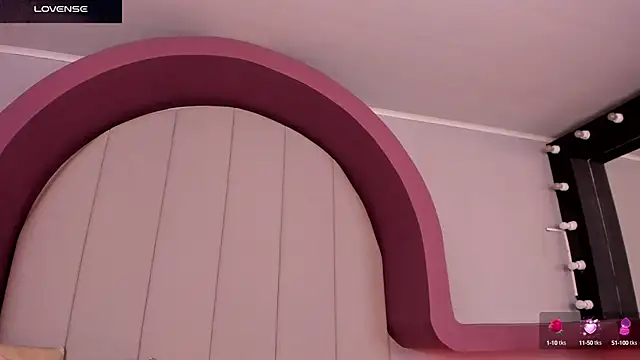 morganlake  online show from 09/20/25, 03:44