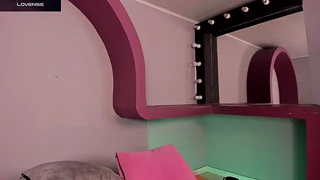 morganlake  online show from 11/27/25, 07:36