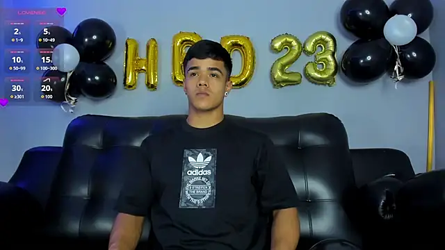 Rob saenz  online show from 09/11/25, 02:39