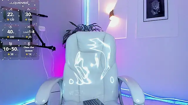 Rob saenz  online show from 11/15/25, 03:49