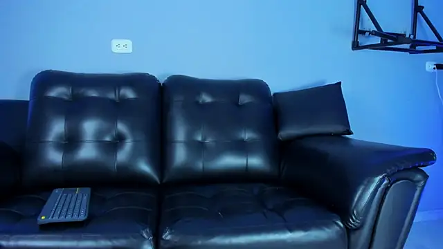 Rob saenz  online show from 03/18/25, 01:01