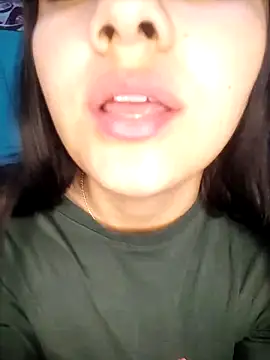 Nahiara velez online show from 04/05/26, 07:09