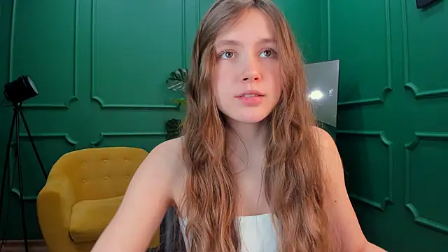 MaryannSoftt online show from 02/13/25, 06:26