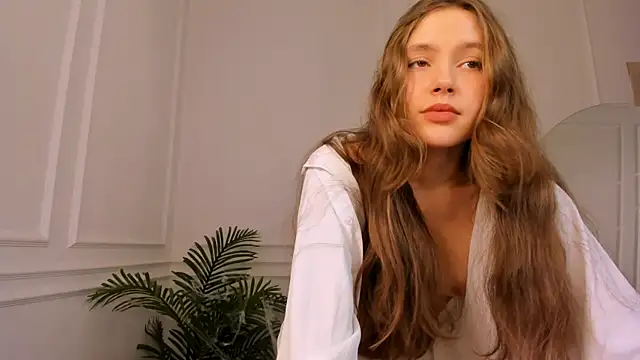 MaryannSoftt online show from 11/03/25, 04:32