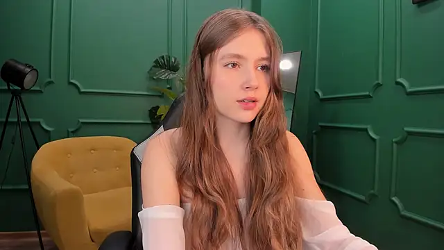 MaryannSoftt online show from 01/29/25, 03:26