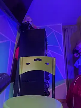 KinkyJessyHotxx online show from 11/14/25, 04:32