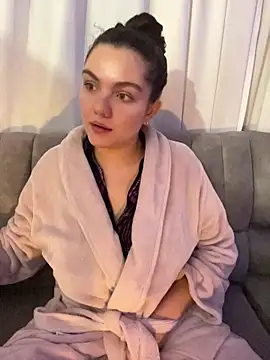 eva y marcelo online show from 10/19/25, 10:07