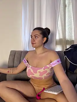 eva y marcelo online show from 11/16/25, 11:48