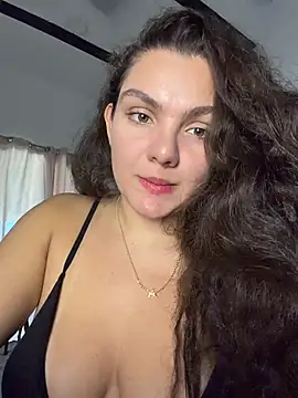 Snapshot of eva_y_marcelo chatting on 07/15/26, 01:51 eva y marcelo online show from 07/15/26, 01:51