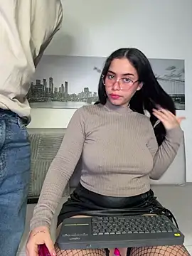 SophieRoyals online show from 03/30/26, 01:12