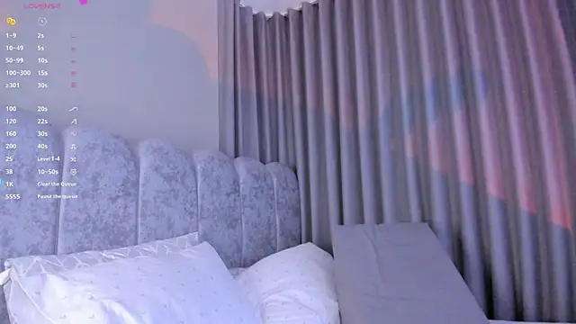 ashlyestone online show from 03/11/26, 01:54