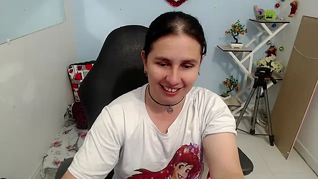 victoria jones online show from 11/29/25, 01:55