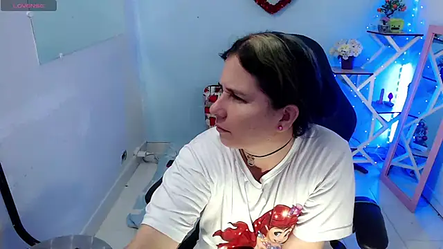 victoria jones online show from 01/19/26, 01:59