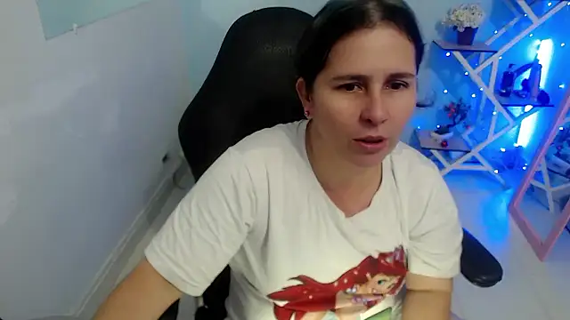 victoria jones online show from 01/13/26, 04:11