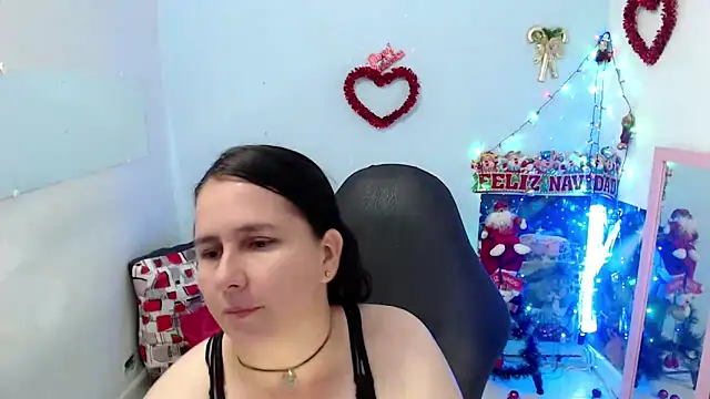 victoria jones online show from 12/19/25, 02:52