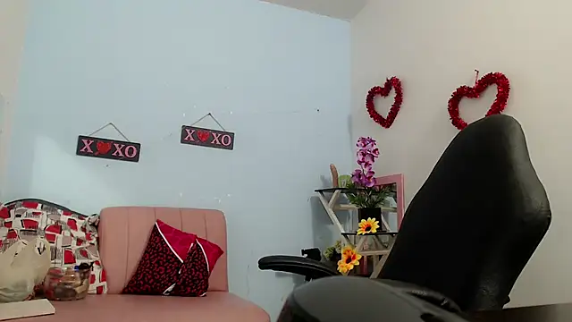 victoria jones online show from 10/27/25, 02:51