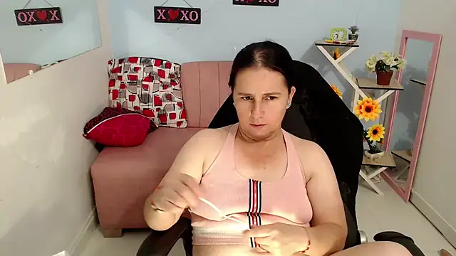 victoria jones online show from 09/23/25, 04:36