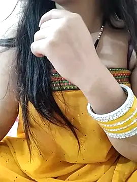 Snapshot of Diya_Chopra chatting on 03/12/25, 11:21 Diya Chopra online show from 03/12/25, 11:21