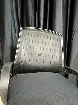 Snapshot of Diya_Chopra chatting on 10/05/25, 04:14 Diya Chopra online show from 10/05/25, 04:14