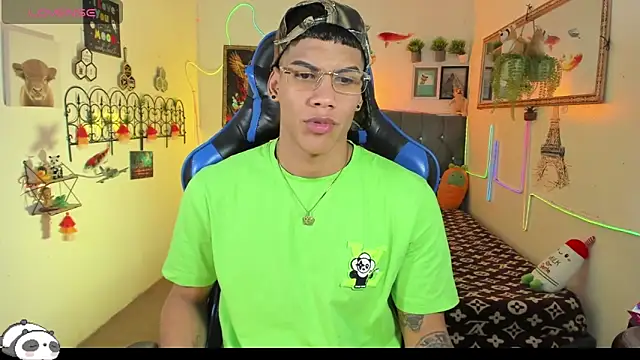 Damian latinxxx online show from 01/15/26, 02:59