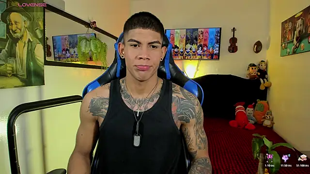 Snapshot of Damian_latinxxx chatting on 05/02/26, 03:12 Damian latinxxx online show from 05/02/26, 03:12
