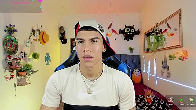 Damian latinxxx online show from 11/10/25, 03:00