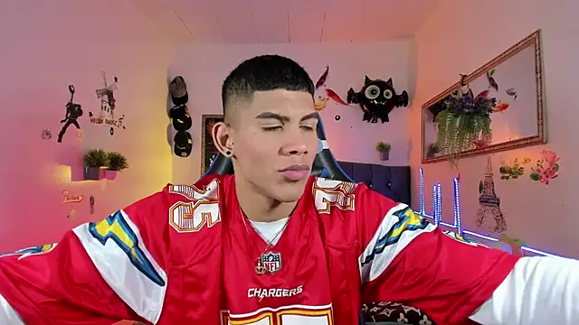 Damian latinxxx online show from 11/01/25, 03:13