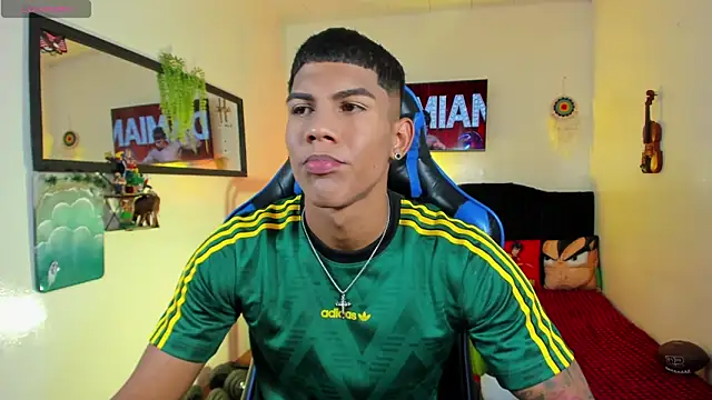 Damian latinxxx online show from 06/15/26, 03:07