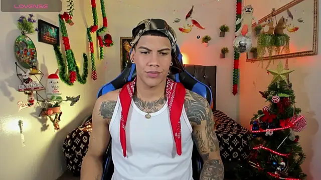 Damian latinxxx online show from 12/15/25, 03:12