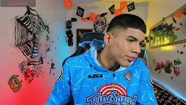 Damian latinxxx online show from 10/20/25, 02:57