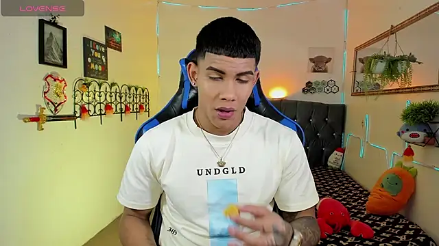 Damian latinxxx online show from 02/02/26, 03:16