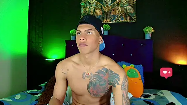 Damian latinxxx online show from 03/02/25, 02:41