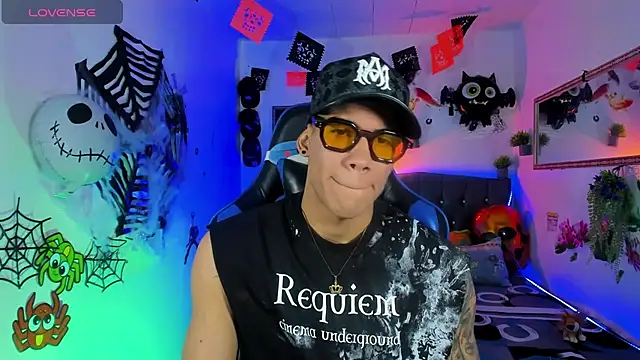 Damian latinxxx online show from 10/09/25, 03:07