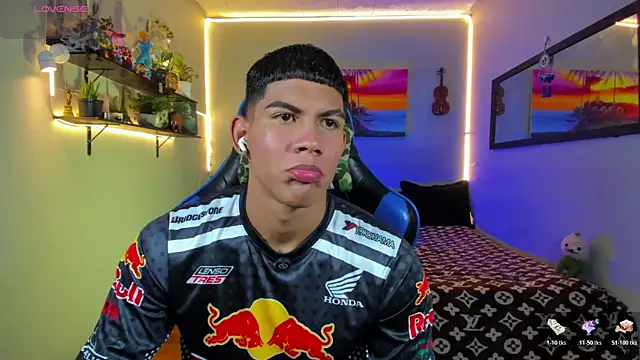 Damian latinxxx online show from 07/19/26, 09:06