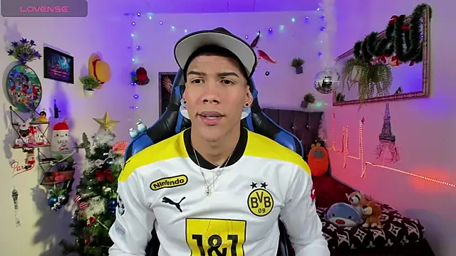 Damian latinxxx online show from 12/01/25, 03:07