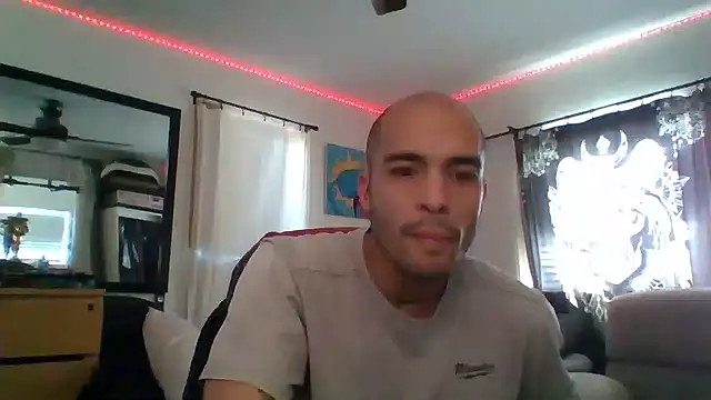 Snapshot of JohnnyDeep187 chatting on 12/01/24, 10:26 JohnnyDeep187 online show from 12/01/24, 10:26