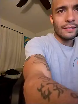 Snapshot of JohnnyDeep187 chatting on 12/11/24, 09:19 JohnnyDeep187 online show from 12/11/24, 09:19