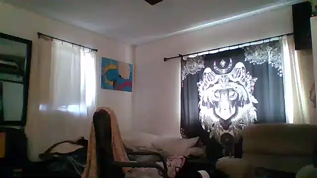 Snapshot of JohnnyDeep187 chatting on 12/19/24, 08:44 JohnnyDeep187 online show from 12/19/24, 08:44