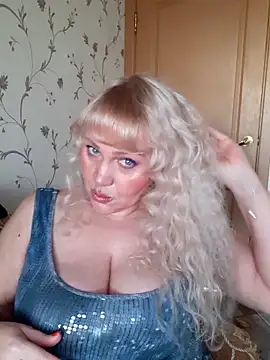 IsabellaBoni online show from 03/23/26, 06:13