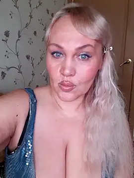 IsabellaBoni online show from 02/12/26, 07:08