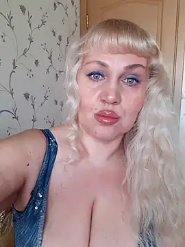 IsabellaBoni online show from 03/05/26, 07:16